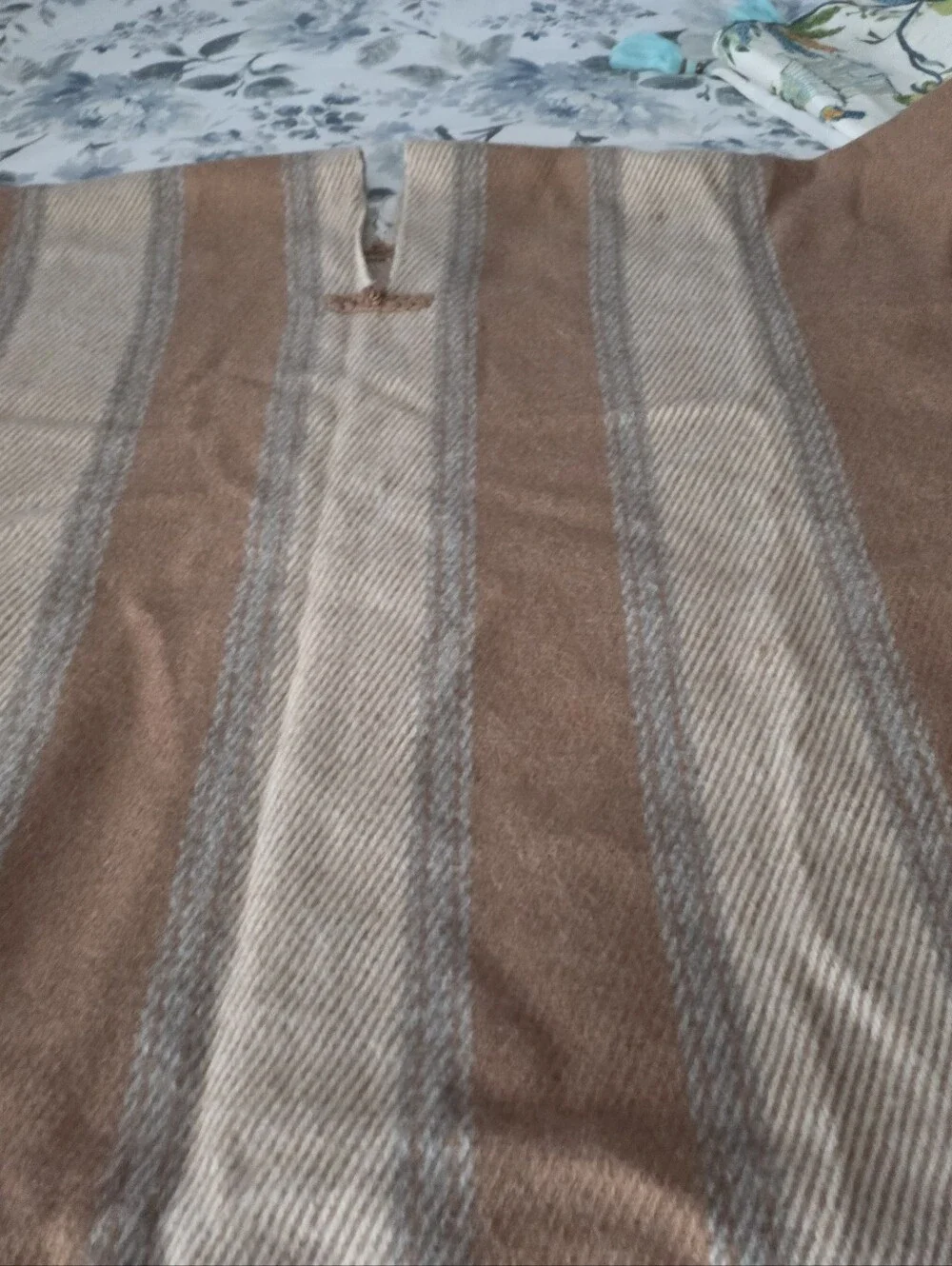 Alpaca Wool Fringed Poncho/cape Blanket